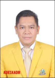 Adies Kadir Ketua MK Politisi Partai Golkar, DPR RI terpilih.