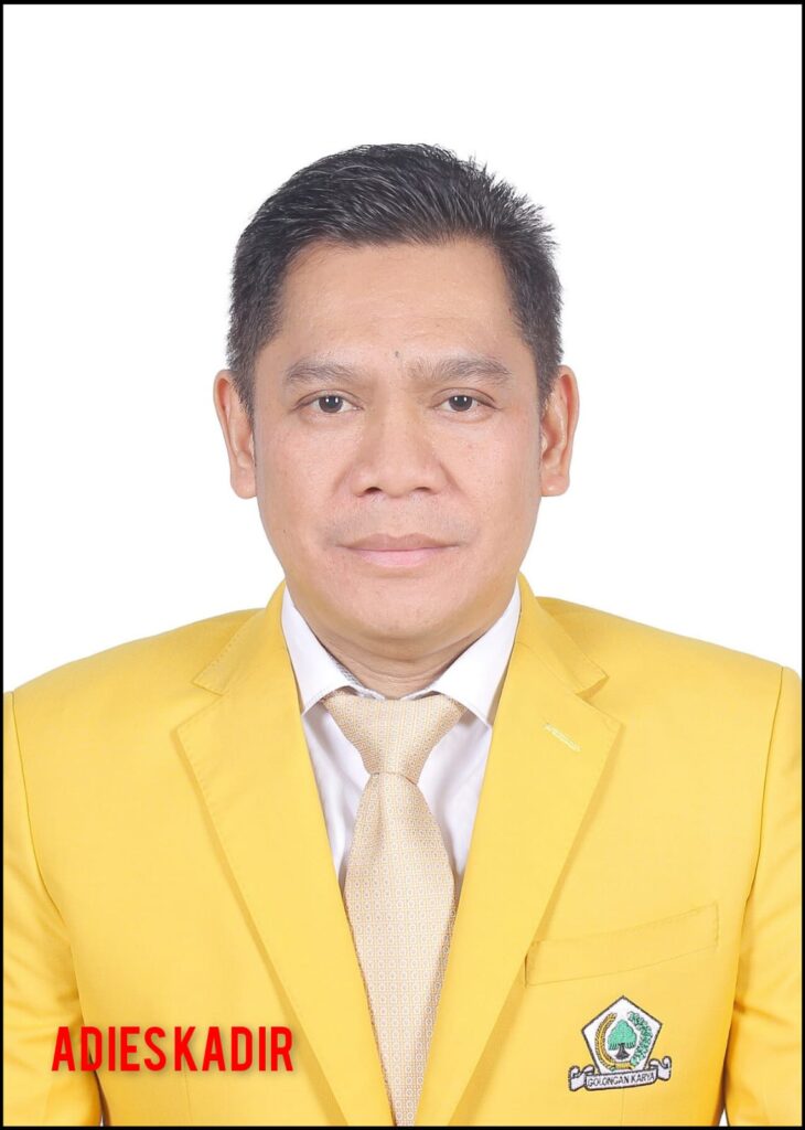 Adies Kadir Ketua MK Politisi Partai Golkar, DPR RI terpilih.